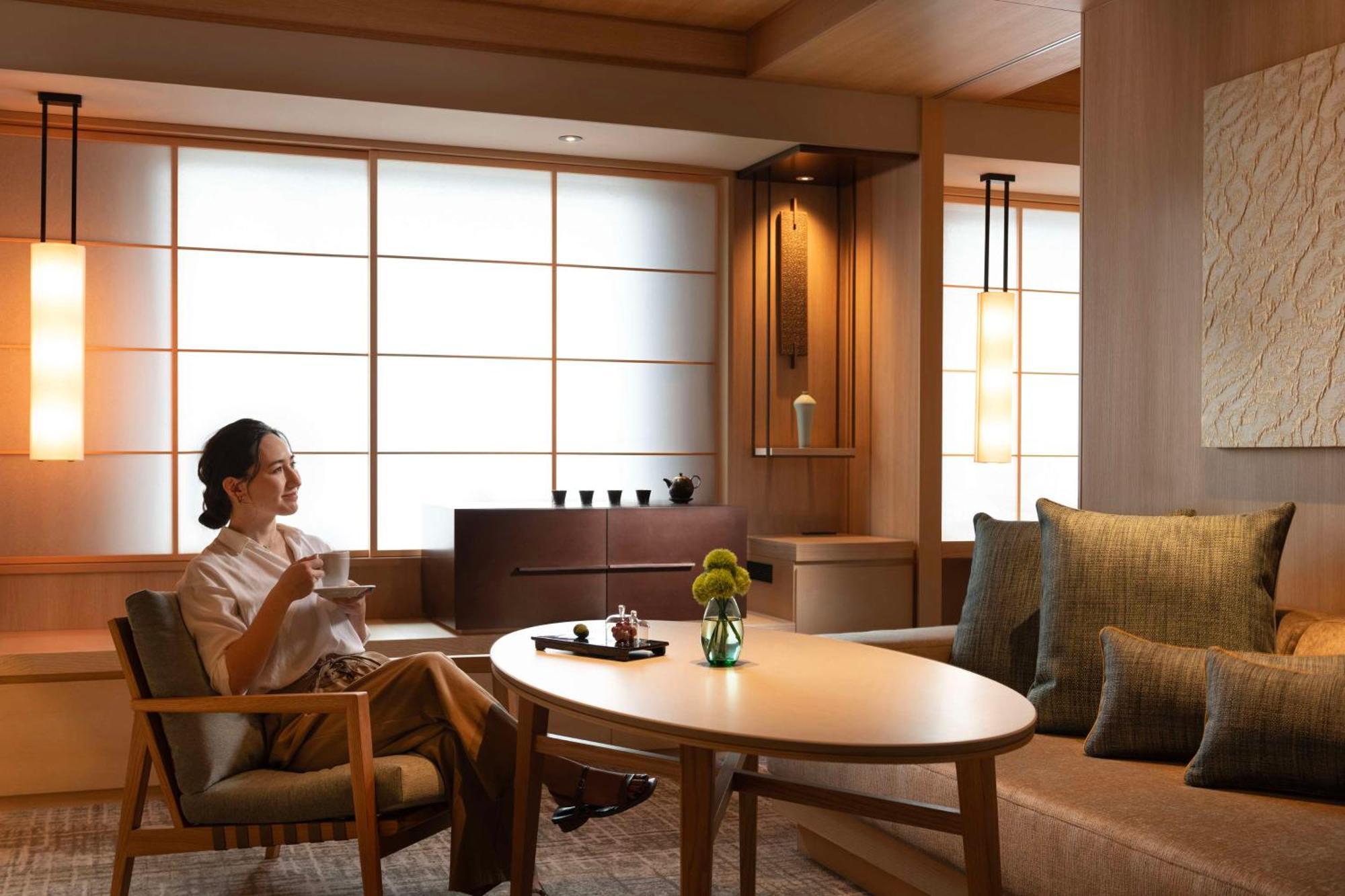 Doubletree By Hilton Kyoto Higashiyama Hotel Bagian luar foto
